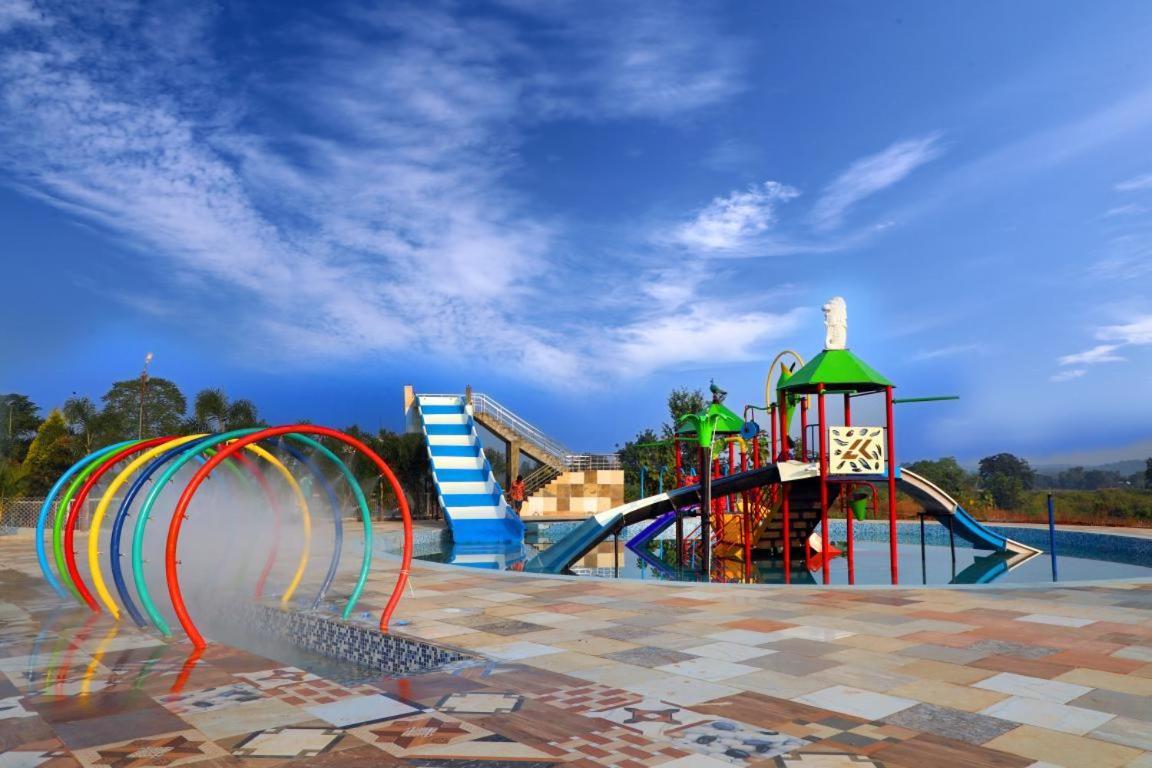 Nisarg Resort Jabalpur Buitenkant foto